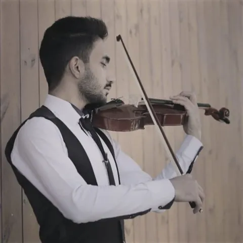 دانلود آهنگ محسن جعفری به نام چشم بسته